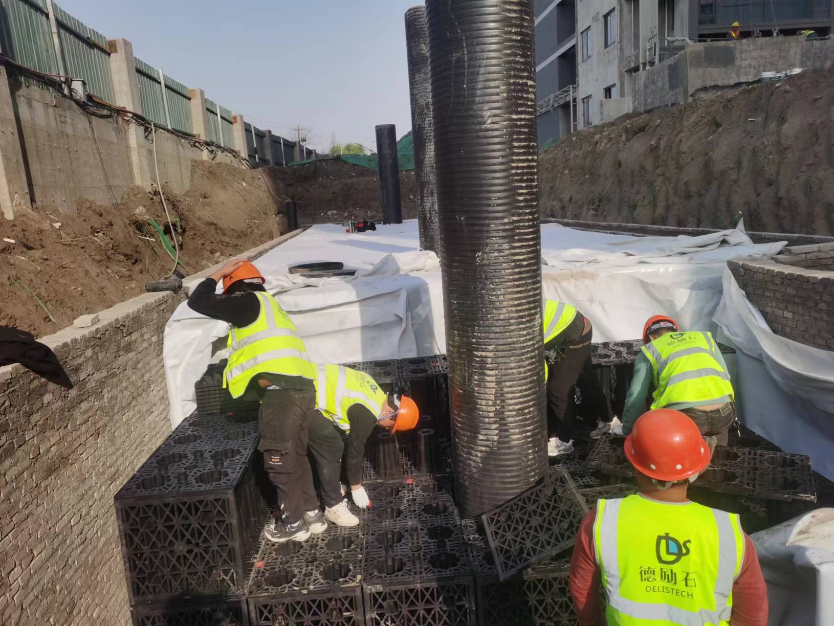 1681262285166917.jpg 5.jpg